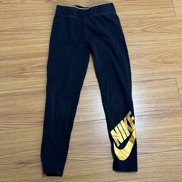 Kids Nike pants - Picture 1 of 5